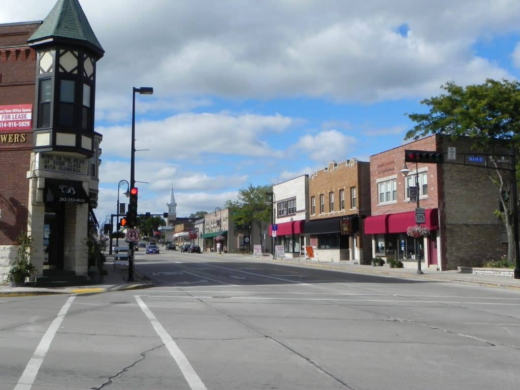 Black Car Service To Midway Airport Mequon Wi | Eminent Limo Car Service To Midway Airport Mdw - Menomonee Falls (Wi)
