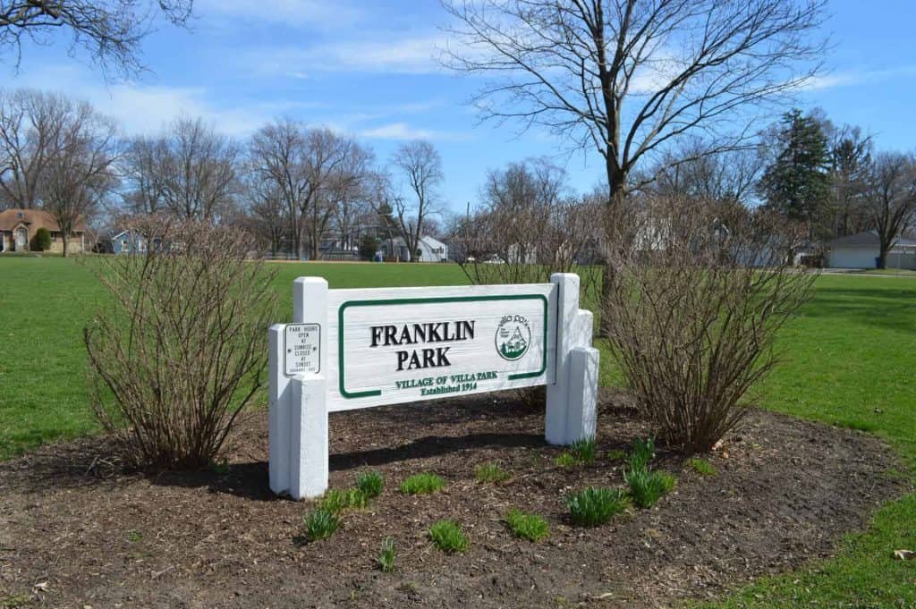 Sprinter Van Rental Gurnee Illinois | Eminent Limo Sprinter Van Rental Franklin Park Illinois