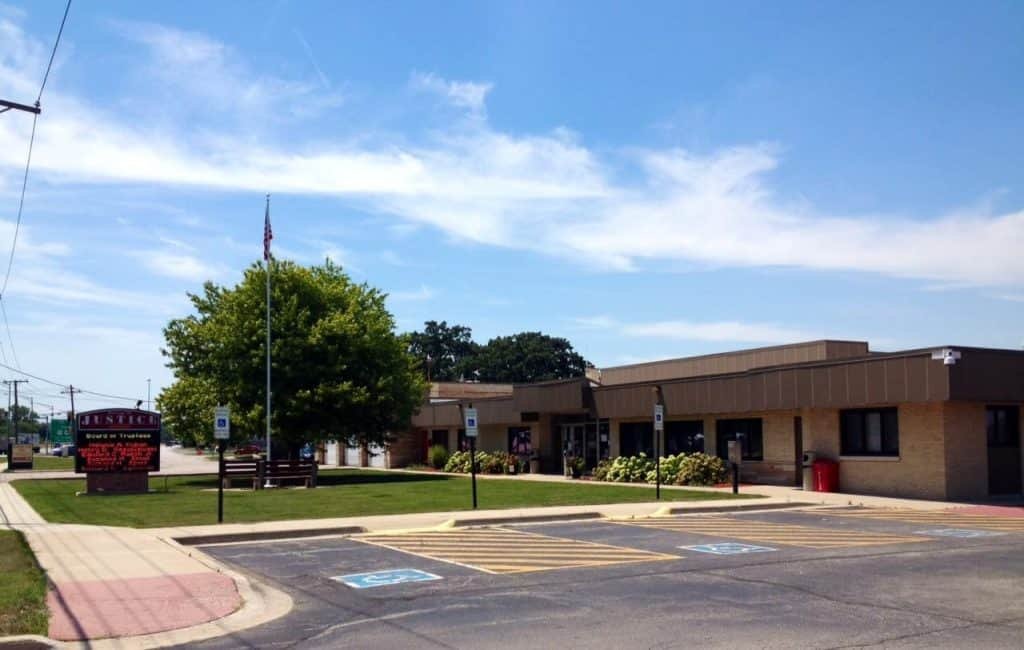 Sprinter Van Rental Libertyville Illinois | Eminent Limo Sprinter Van Rental Justice Illinois