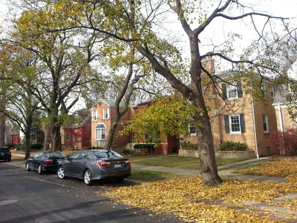 Airport Car Service Chicago O'Hare Lakeview West Il | Eminent Limo Airport Car Service Chicago Ohare To And From Forest Glen Chicago Illinois