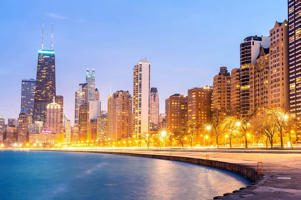 Airport Car Service Chicago O'Hare Ukrainian Village Il | Eminent Limo Airport Car Service Chicago Ohare To And From Gold Coast Chicago Illinois
