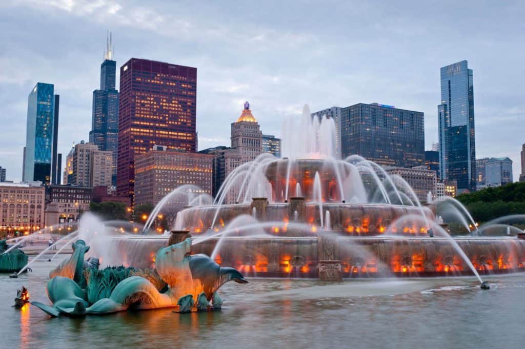 Airport Car Service Chicago O'Hare Ukrainian Village Il | Eminent Limo Airport Car Service Chicago Ohare To And From South Loop Chicago Illinois