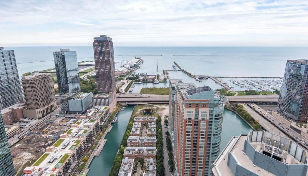 Airport Car Service Chicago O'Hare Lakeview West Il | Eminent Limo Airport Car Service Chicago Ohare To And From Streeterville Chicago Illinois