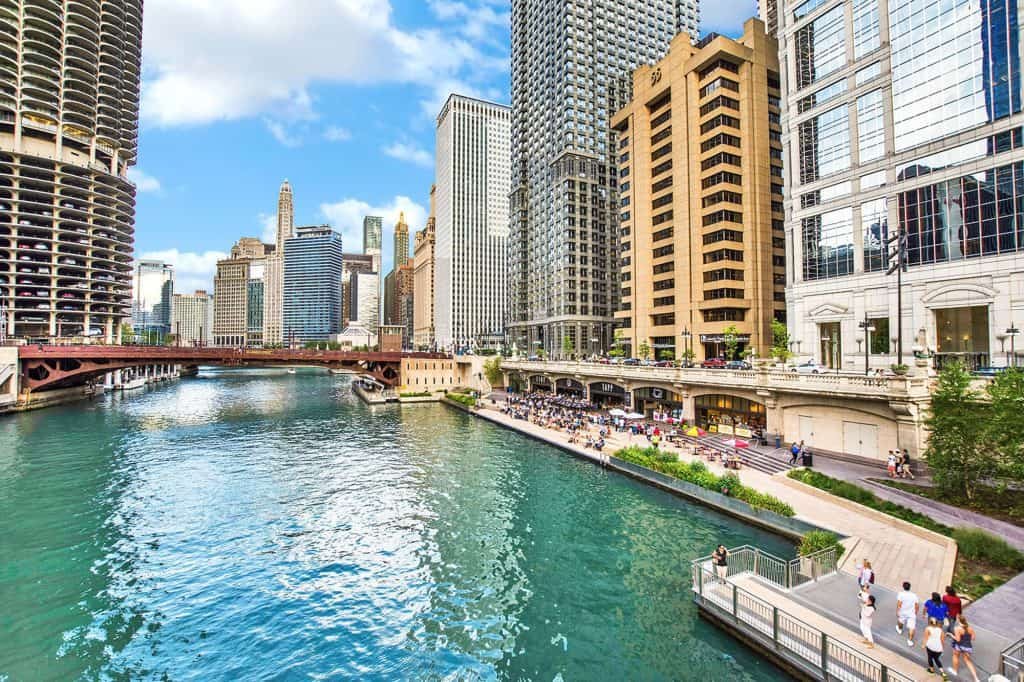 Black Car Service To Midway Airport Lakeview West Il | Eminent Limo Car Service To Midway Airport Mdw River North Chicago Illinois